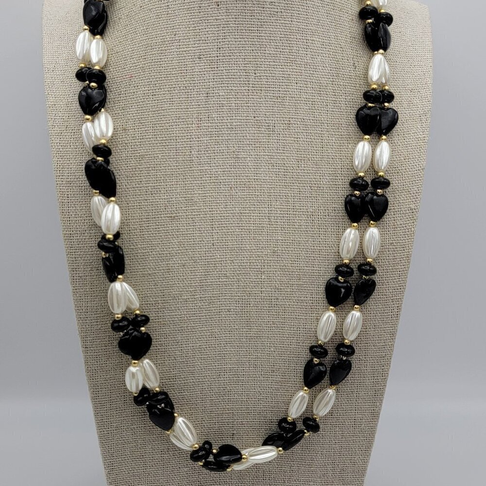 Vtg. Black & White Beaded Necklace 23 in Heart and Oval Shape 2-Strand Plastic